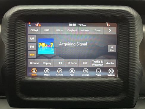 Used 2022 Jeep Wrangler Sport AWD/4WD image 32