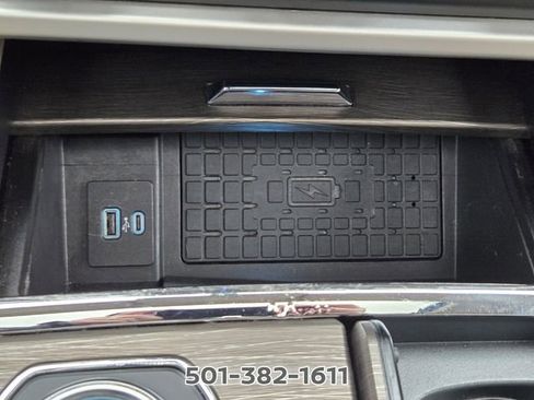Used 2024 Ford Expedition Limited AWD/4WD image 26