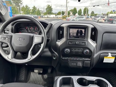 New 2026 Chevrolet Silverado 1500 Custom Trail Boss AWD/4WD image 16