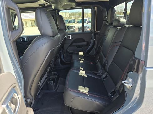 New 2026 Jeep Gladiator Rubicon AWD/4WD image 11