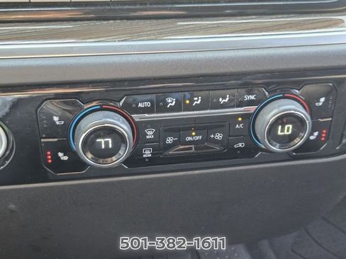 Used 2022 Chevrolet Silverado 1500 LT AWD/4WD image 24