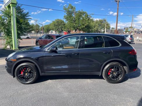 Used 2014 Porsche Cayenne S AWD/4WD image 5