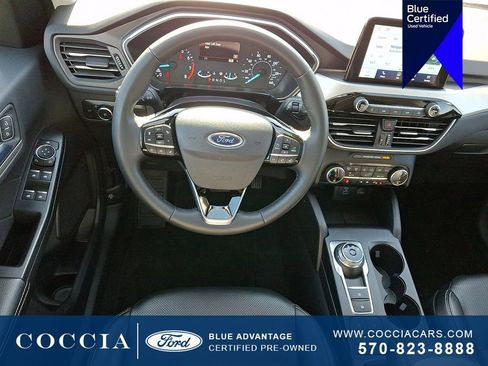 Certified 2022 Ford Escape SEL image 11