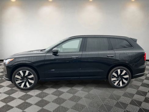 Used 2025 Volvo EX90 Ultra image 6