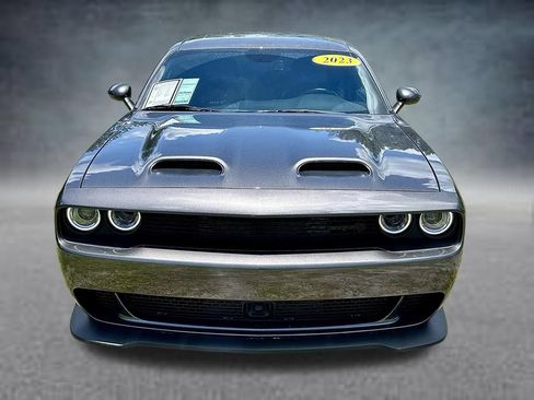 Used 2023 Dodge Challenger SRT Hellcat RWD image 2