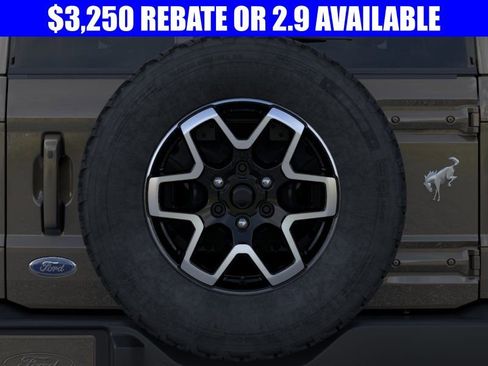 New 2025 Ford Bronco Outer Banks image 24