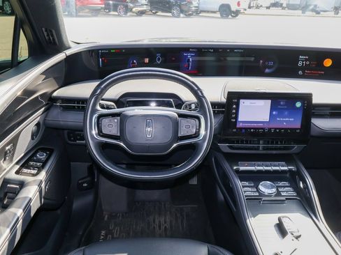 Used 2024 Lincoln Nautilus Premier w/ Equipment Group 102A AWD/4WD image 16