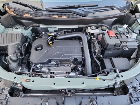 New 2026 Chevrolet Equinox LT w/ Convenience Package II image 40