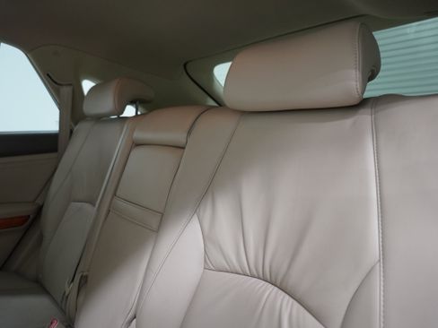 Used 2005 Lexus RX 330 FWD image 10