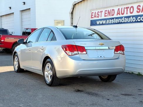 Used 2016 Chevrolet Cruze LT image 3