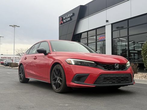 Used 2022 Honda Civic Sport image 1