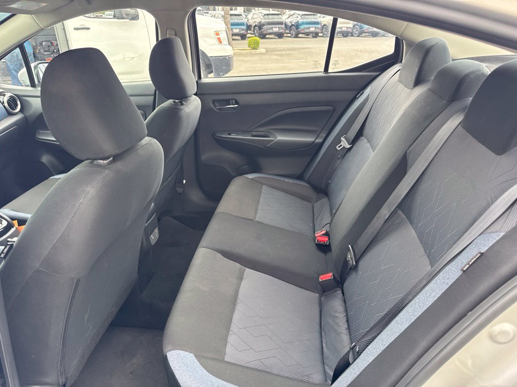 Used 2025 Nissan Versa SV FWD image 11