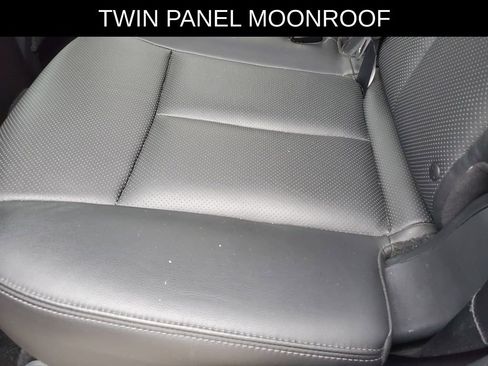 Used 2015 Nissan Rogue SL w/ SL Premium Package image 12