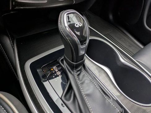 Used 2019 INFINITI QX60 Luxe w/ Essential Package image 12