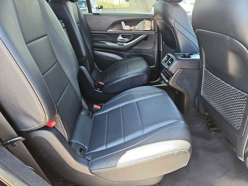 Used 2022 Mercedes-Benz GLS 450 4MATIC image 20