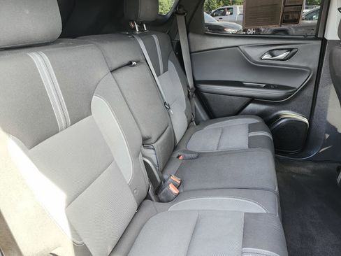 Used 2024 Chevrolet Blazer LT w/ Convenience Package FWD image 19