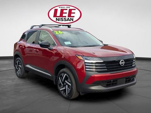 New 2026 Nissan Kicks SV w/ SV Premium Package FWD image 1