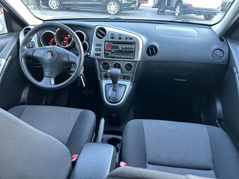 Used 2007 Pontiac Vibe w/ Sun And Sound Package image 12