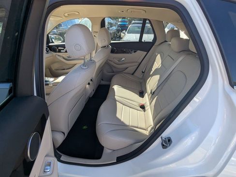 Certified 2021 Mercedes-Benz GLC 300 GLC 300 image 24