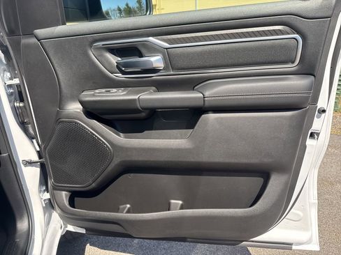 New 2026 RAM 1500 4x4 Crew Cab image 31
