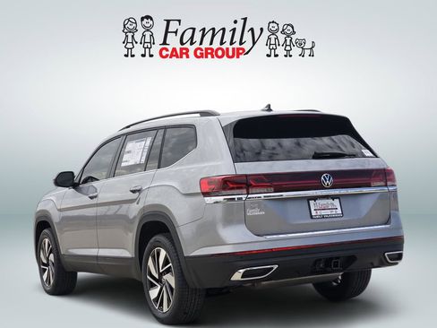 New 2026 Volkswagen Atlas SE FWD image 3