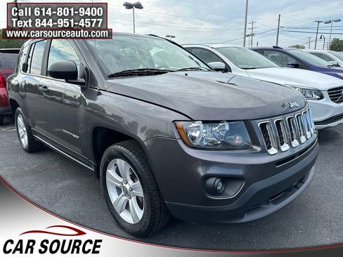 Used 2017 Jeep Compass Sport AWD/4WD image 6