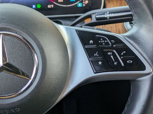 Used 2025 Mercedes-Benz C 300 4MATIC Sedan image 21