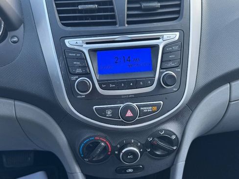 Used 2014 Hyundai Accent GLS FWD image 17