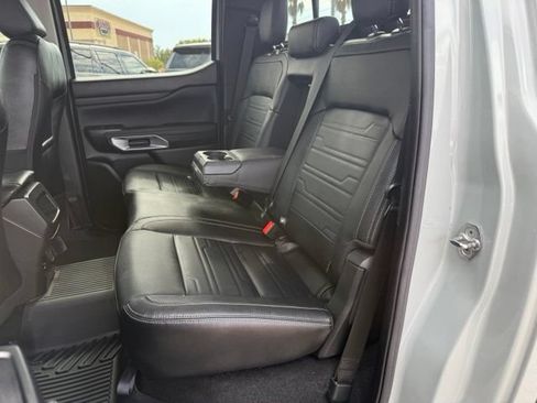 Used 2024 Ford Ranger Lariat w/ FX4 Off-Road Package AWD/4WD image 34