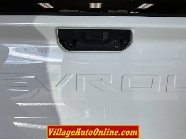 Used 2025 Chevrolet Silverado 3500 W/T AWD/4WD image 28