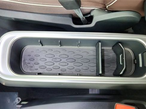 Used 2025 Volkswagen ID. Buzz Pro S image 49