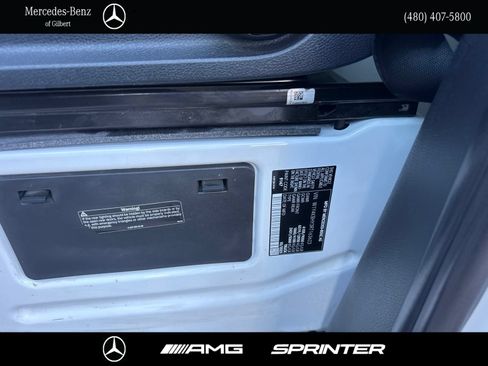 Used 2024 Mercedes-Benz Sprinter 2500 w/ Acoustic Package image 21