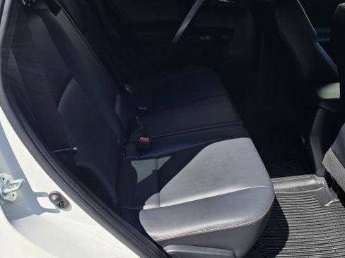 Used 2017 Toyota RAV4 SE w/ Power Extra Value Package AWD/4WD image 28