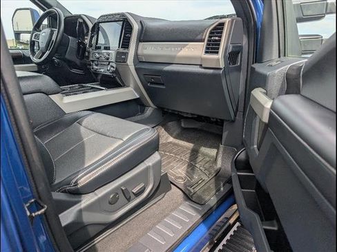 Used 2022 Ford F250 Lariat w/ Lariat Ultimate Package image 23