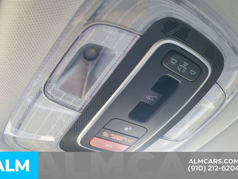 Used 2024 Hyundai Kona Limited FWD image 18