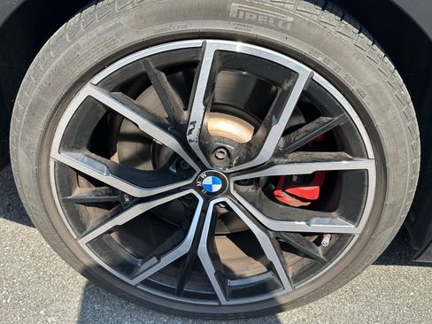 Used 2023 BMW M550i xDrive w/ Executive Package AWD/4WD image 14