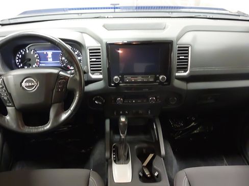 Used 2022 Nissan Frontier SV AWD/4WD image 33