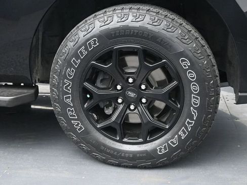 Used 2022 Ford Expedition Timberline image 38