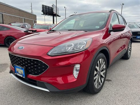 Certified 2020 Ford Escape Titanium image 8