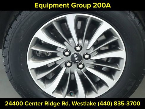 Certified 2022 Lincoln Nautilus Reserve AWD/4WD image 12