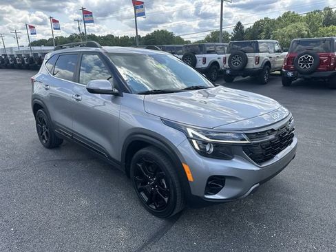 Used 2024 Kia Seltos X-Line AWD/4WD image 11