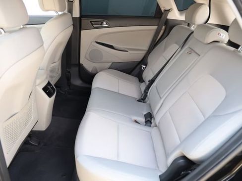 Used 2017 Hyundai Tucson Value w/ Cargo Package FWD image 13
