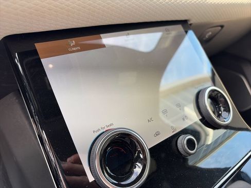 Used 2021 Land Rover Range Rover Velar R-Dynamic S AWD/4WD image 19