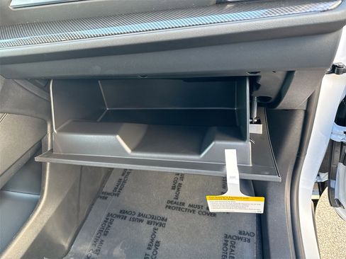 New 2026 Chevrolet Traverse High Country image 36