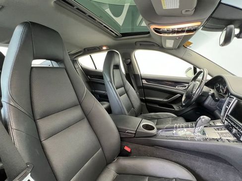 Used 2014 Porsche Panamera 4S AWD/4WD image 18