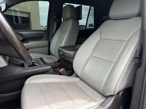 Used 2022 GMC Yukon SLT w/ SLT Premium Package RWD image 19
