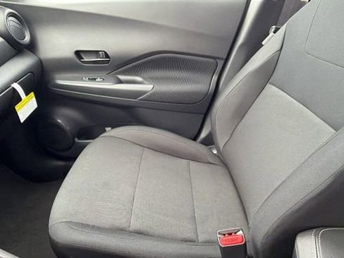 New 2025 Nissan Kicks Play S image 23