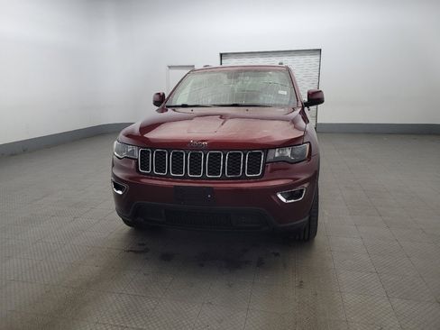 Used 2021 Jeep Grand Cherokee Laredo image 15