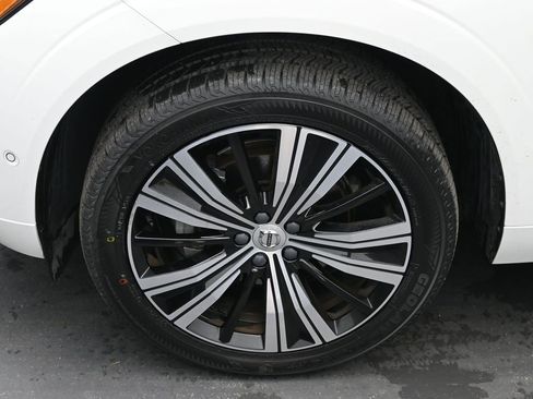 Certified 2023 Volvo XC60 B5 Plus w/ Protection Package Premier image 4