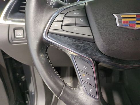 Used 2020 Cadillac XT5 Premium Luxury w/ LPO, Floor Liner Package image 30